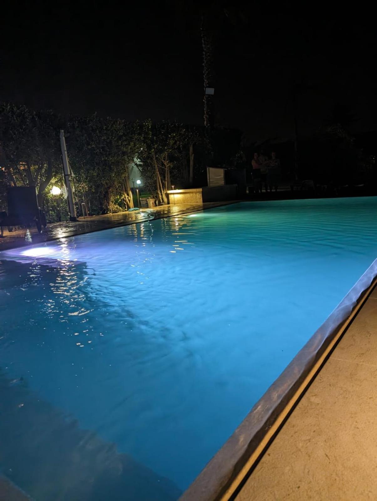 S&S - Marino'S Resort Петрозино Екстериор снимка